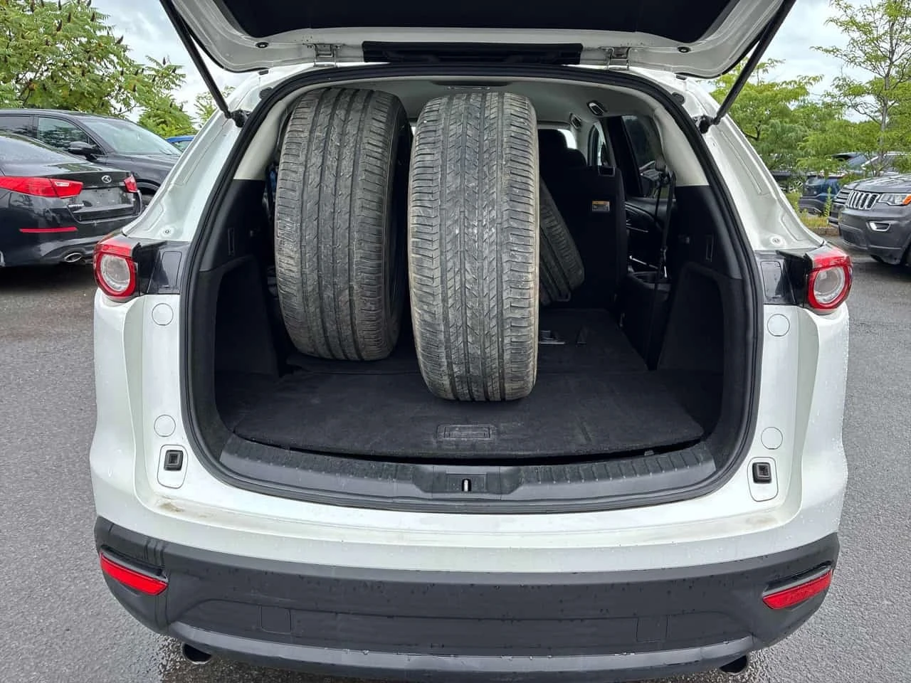 Mazda CX-9 * GS * CARFAX * БЕЗ ПЪРВОНАЧАЛНА ВНОСКА, снимка 14 - Автомобили и джипове - 56295160