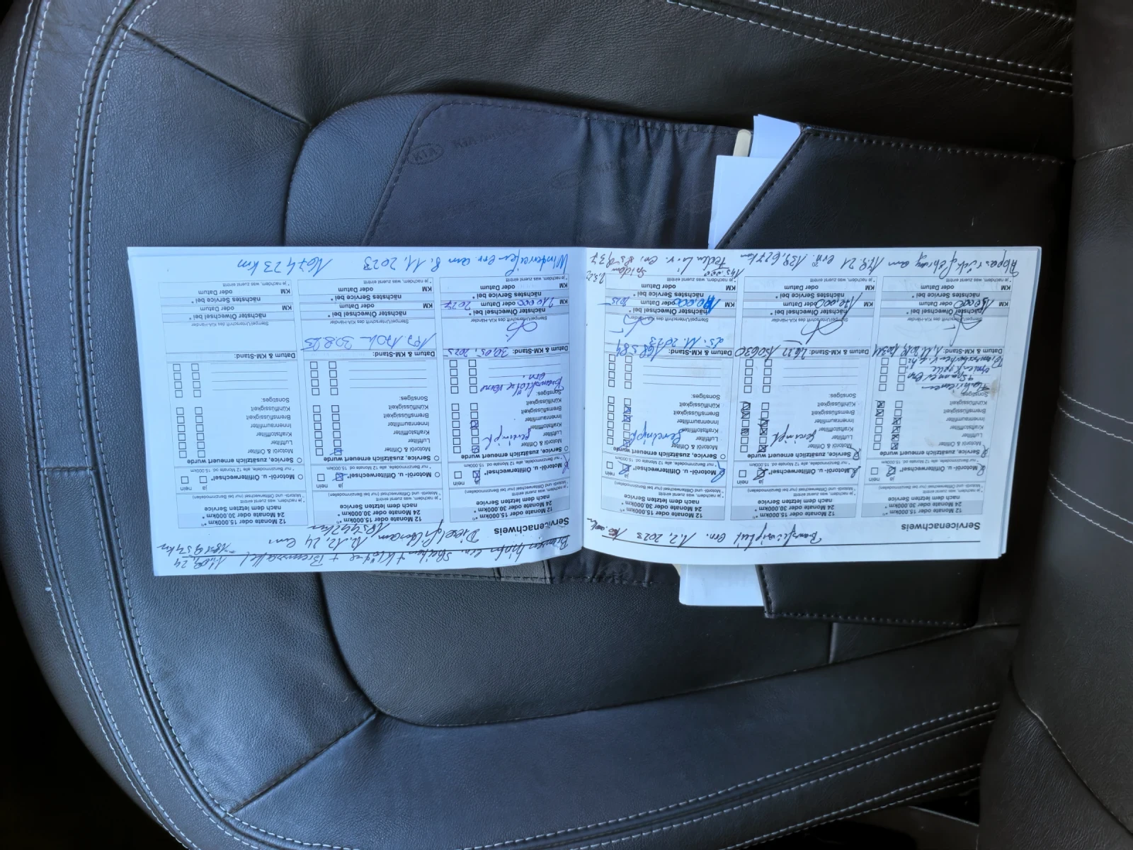 Kia Sportage 1.7crdi TOП СЪСТОЯНИЕ , снимка 16 - Автомобили и джипове - 56316336