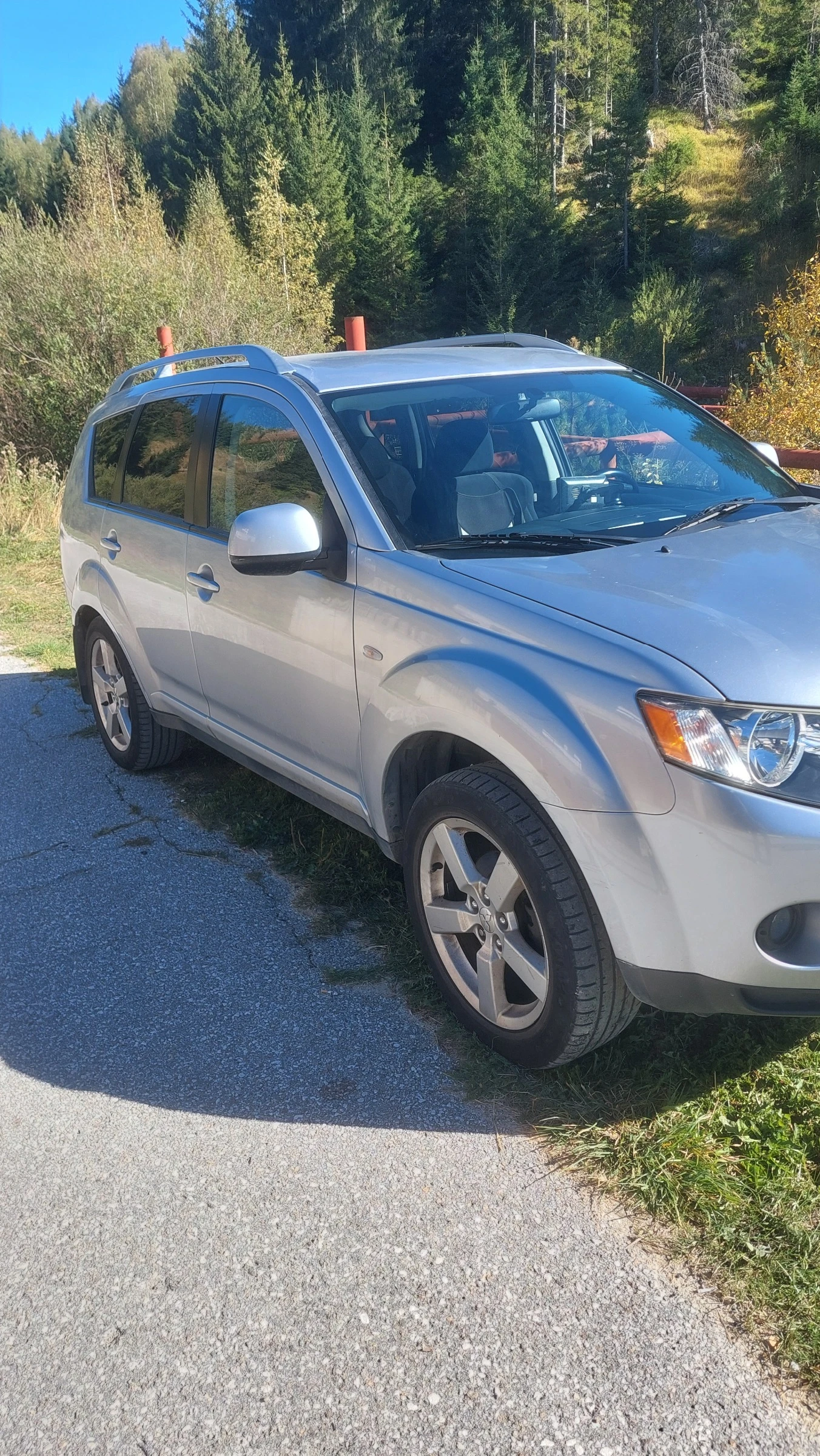 Mitsubishi Outlander, снимка 10 - Автомобили и джипове - 56349078