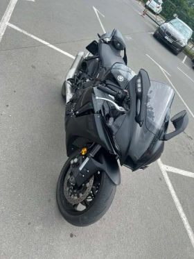 Yamaha YZF-R1, снимка 1