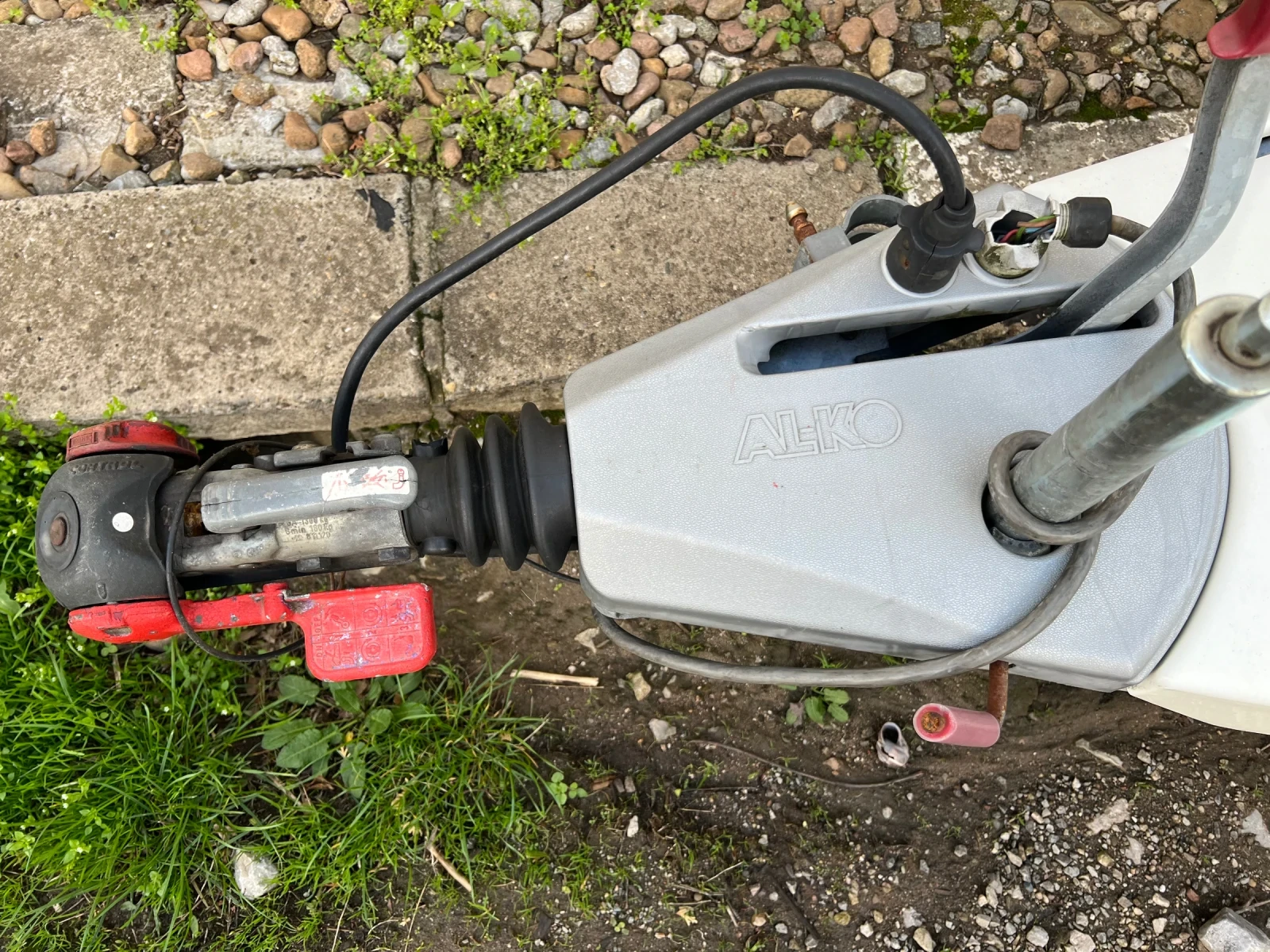  Chateau Lunar Chateau 470 | Mobile.bg   15