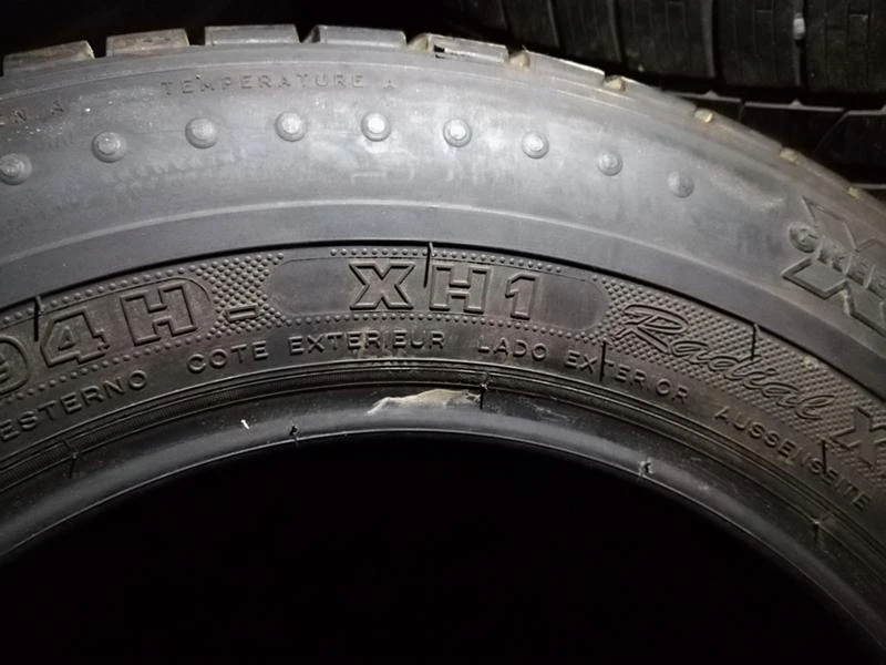 Гуми Летни 205/65R15, снимка 9 - Гуми и джанти - 20858061