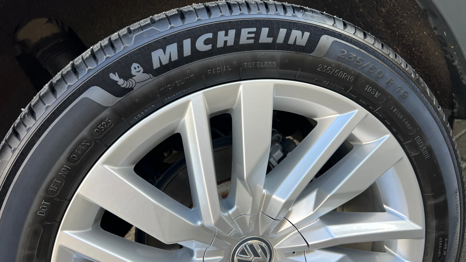 Гуми с джанти Michelin 235/50R19, снимка 5 - Гуми и джанти - 54204089