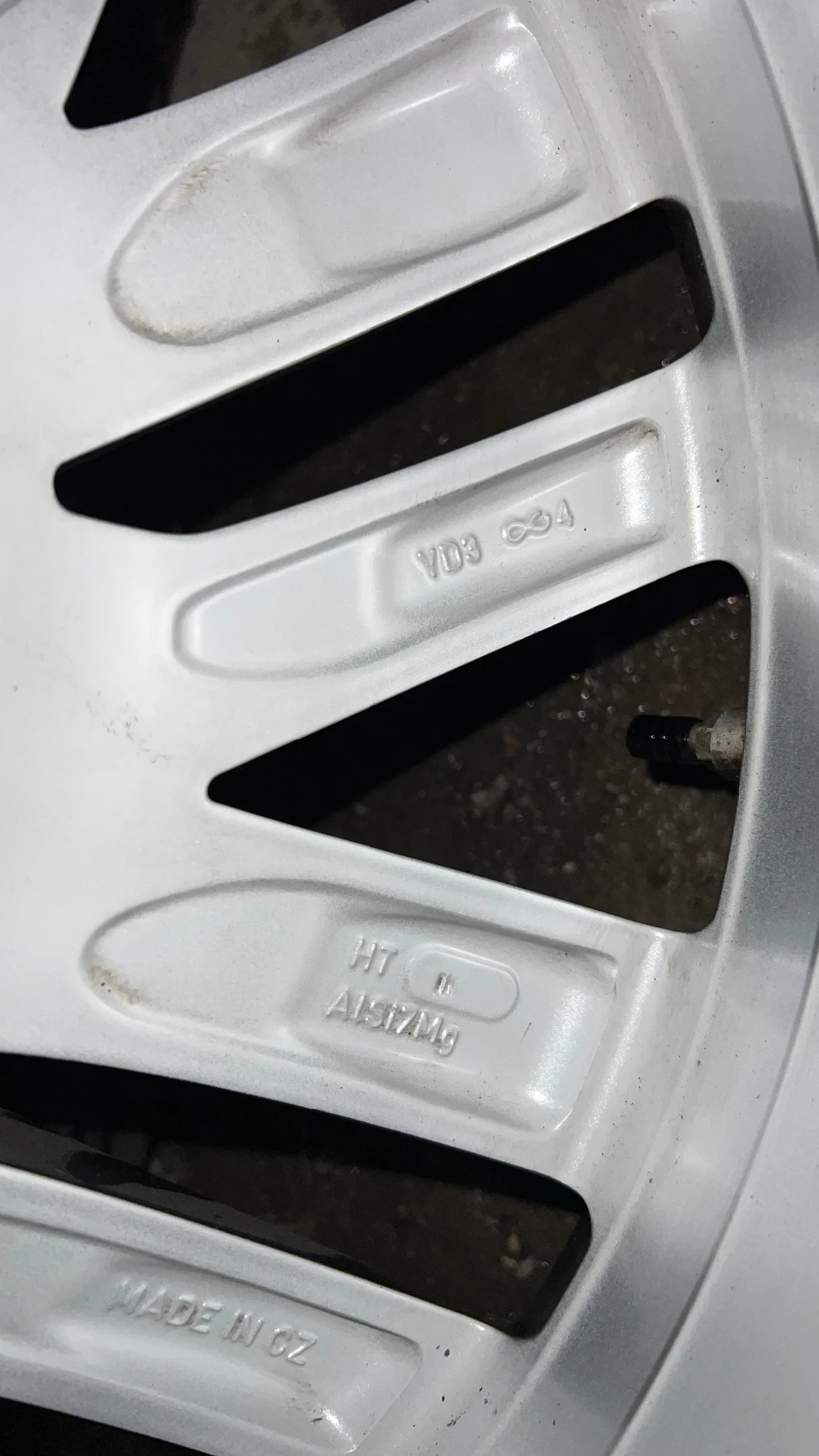 Гуми с джанти Michelin 235/50R19, снимка 6 - Гуми и джанти - 54204089