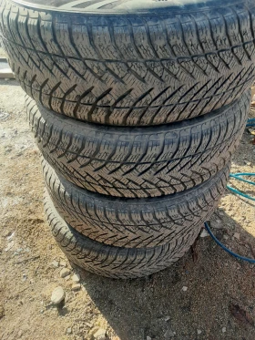 Гуми Зимни 255/65R17, снимка 7 - Гуми и джанти - 48739710