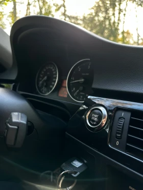 BMW 330 Xdrive, снимка 16