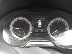 Skoda Octavia 1.6 TDI - 9700 € / 18971.55 лв. - 76959026 6
