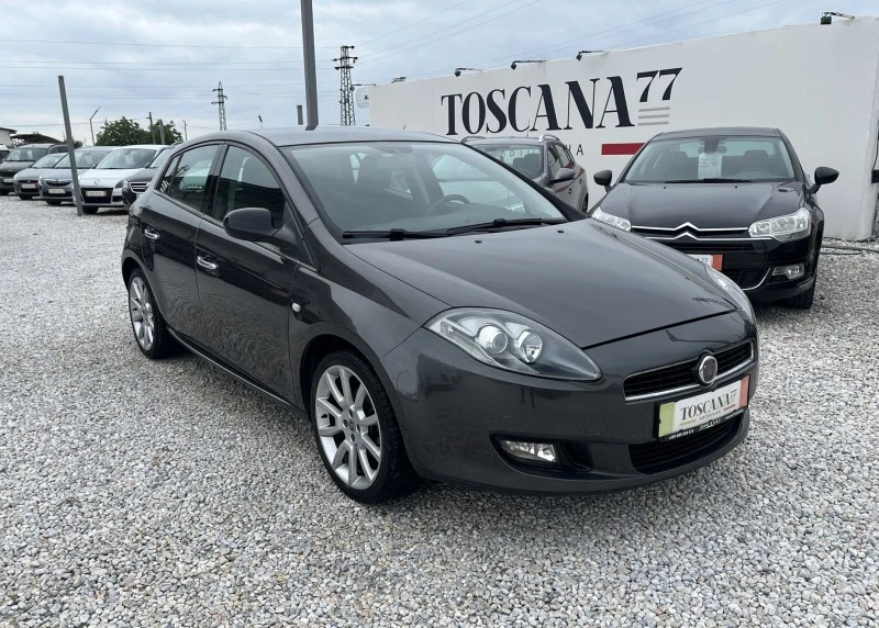 Fiat Bravo 1.6M-jet* SPORT* Euro 5B* Лизинг, снимка 1 - Автомобили и джипове - 45827142