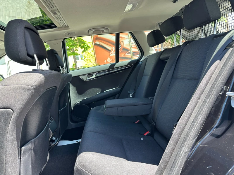 Mercedes-Benz C 180 Kompressor/Реални километри, снимка 9 - Автомобили и джипове - 46715706