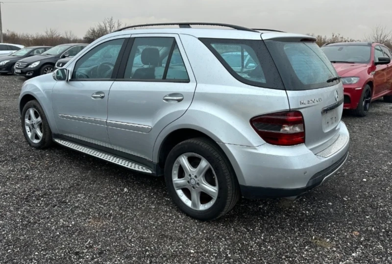 Mercedes-Benz ML 320 CDI 4-MATIC, снимка 3 - Автомобили и джипове - 48393520