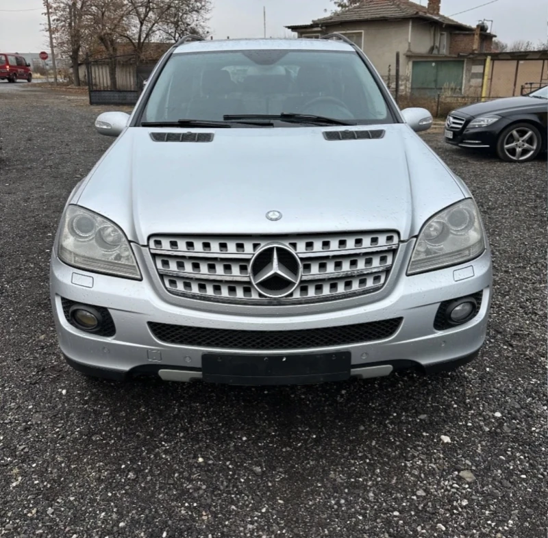 Mercedes-Benz ML 320 CDI 4-MATIC, снимка 8 - Автомобили и джипове - 48393520