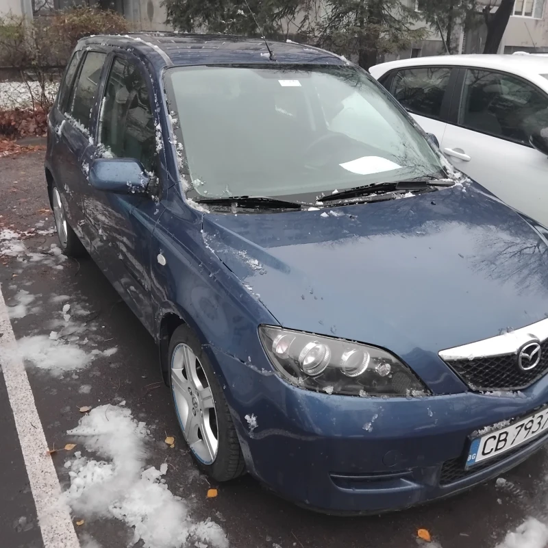 Mazda 2, снимка 2 - Автомобили и джипове - 48557295