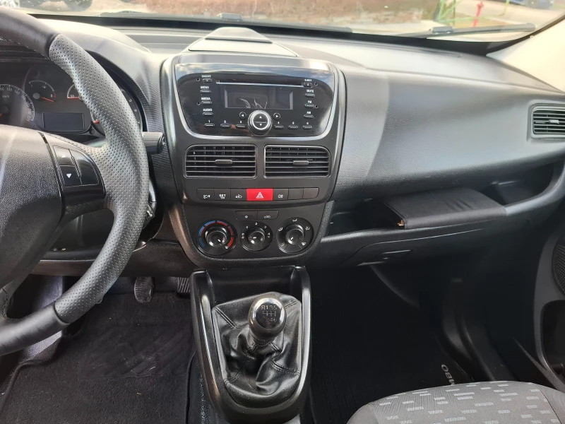 Opel Combo 1.4i/CNG/Euro6B, снимка 8 - Автомобили и джипове - 48875107