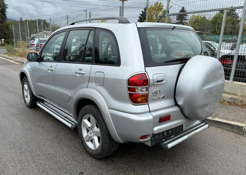 Toyota Rav4 2.0_D-4D_Facelift, снимка 4 - Автомобили и джипове - 51857853