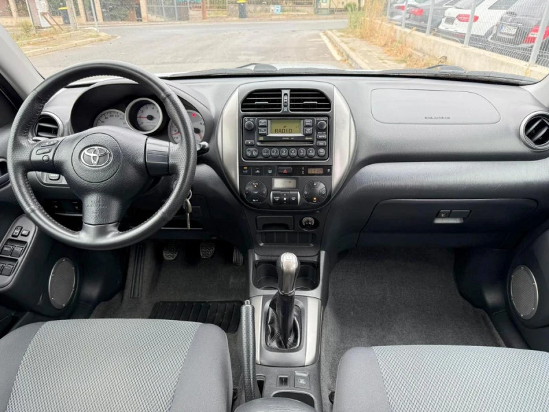 Toyota Rav4 2.0_D-4D_Facelift, снимка 10 - Автомобили и джипове - 51857853