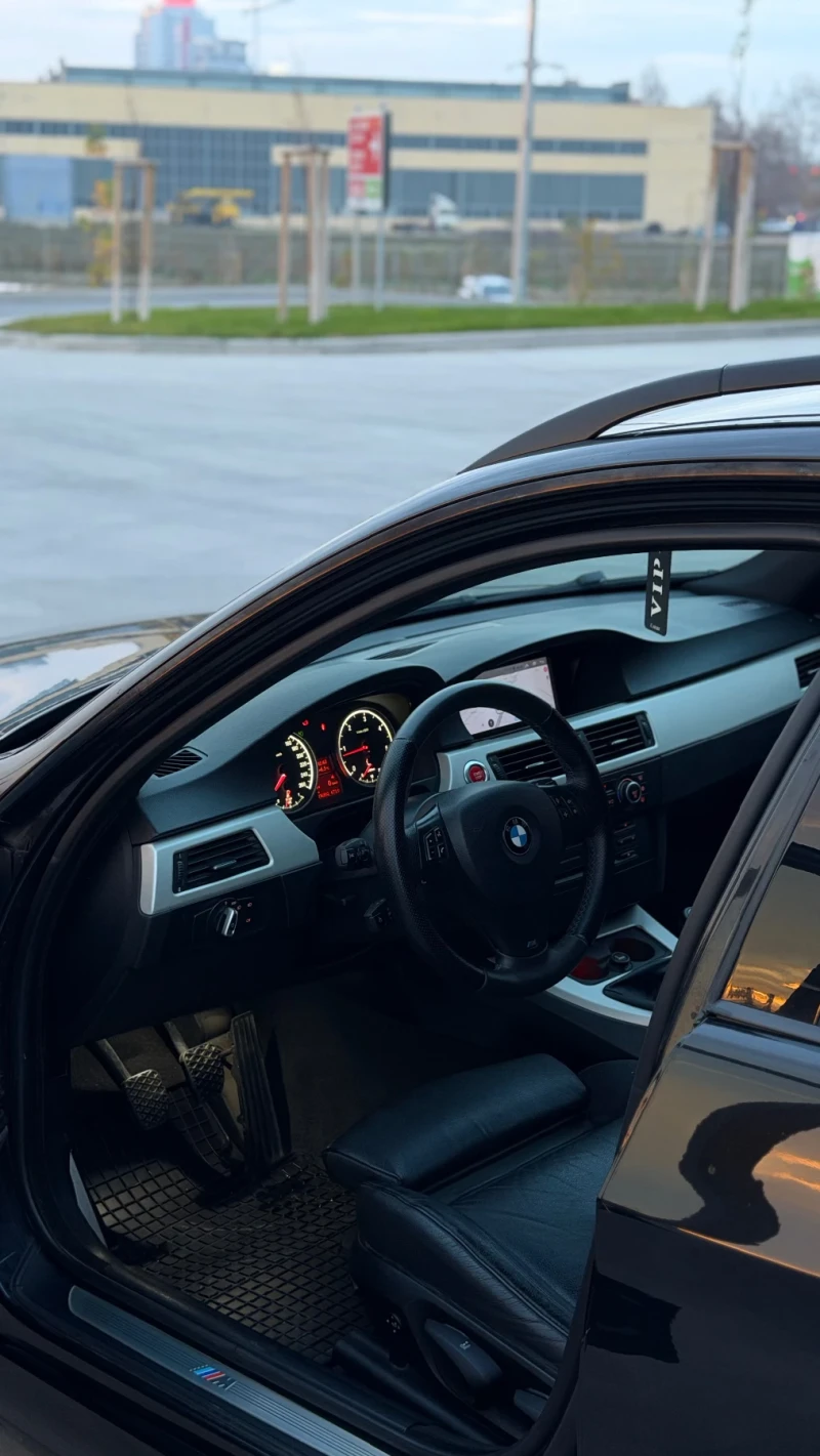 BMW 320, снимка 10 - Автомобили и джипове - 52541343