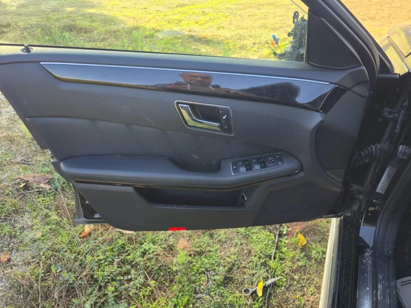 Mercedes-Benz E 350 W212, снимка 8 - Автомобили и джипове - 52948458