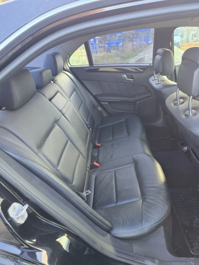 Mercedes-Benz E 350 W212, снимка 7 - Автомобили и джипове - 52948458