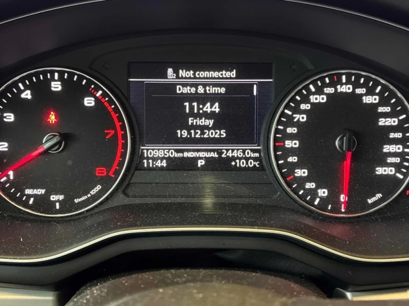 Audi A4 * Komfort * CARFAX * БЕЗ ПЪРВОНАЧАЛНА ВНОСКА, снимка 8 - Автомобили и джипове - 52999301