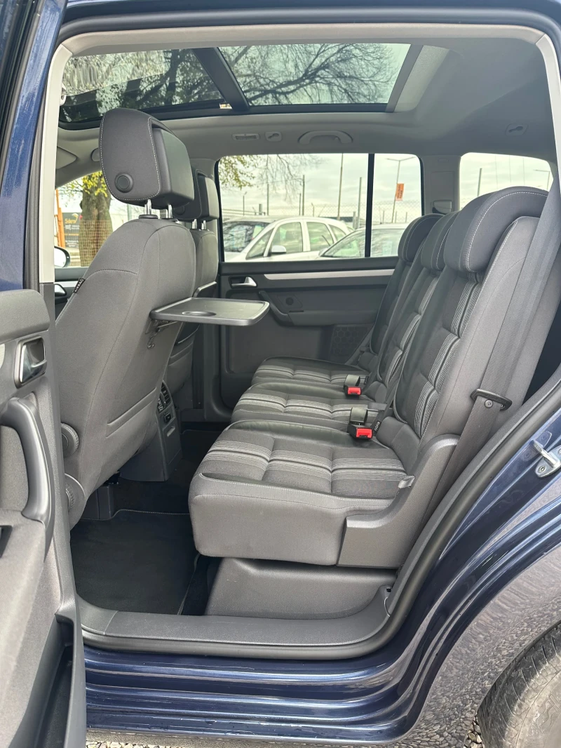 VW Touran 1.6TDI MACHT , снимка 6 - Автомобили и джипове - 53568606