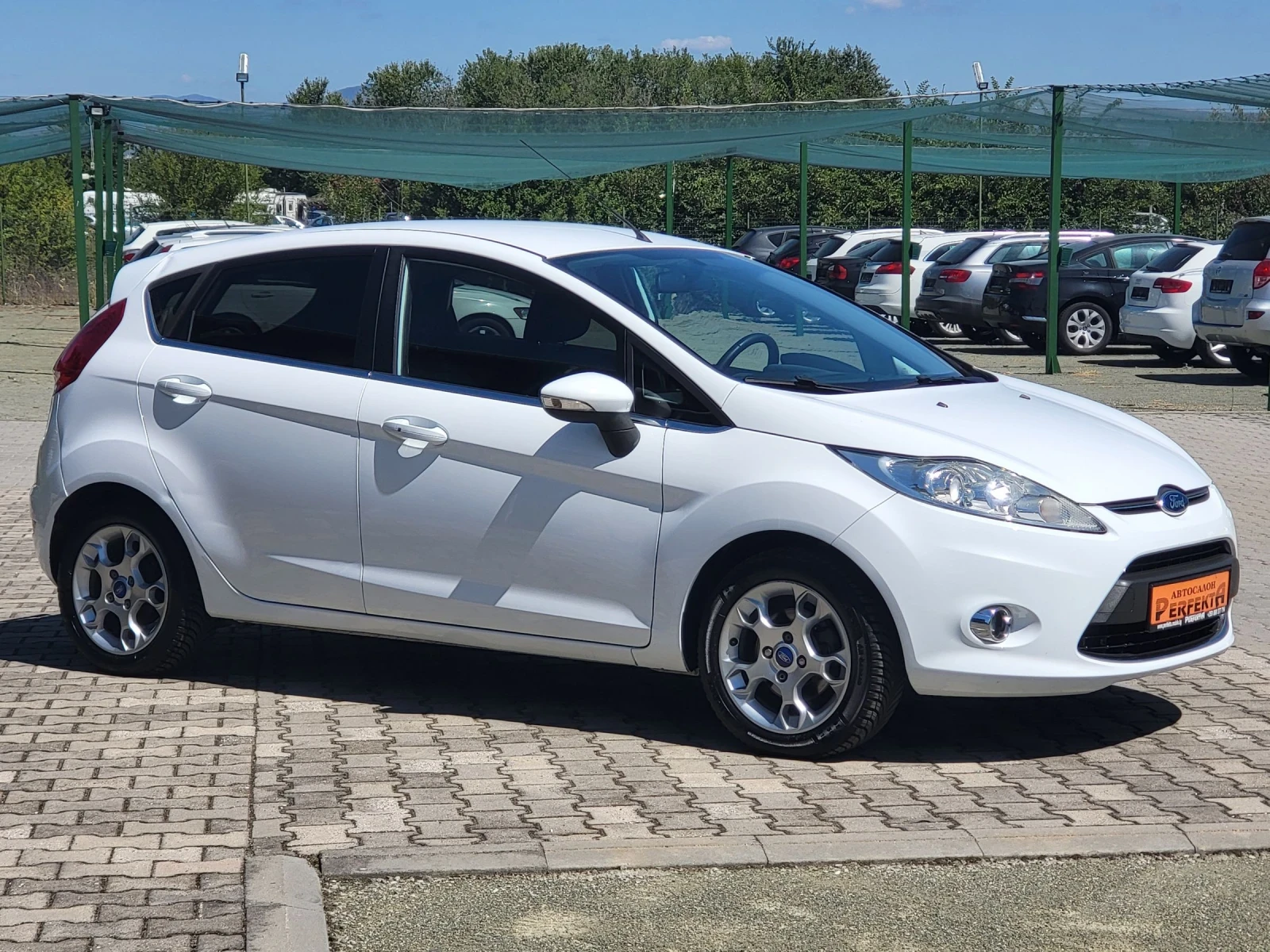 Ford Fiesta 1.4 дизел 70к.с. - изображение 6