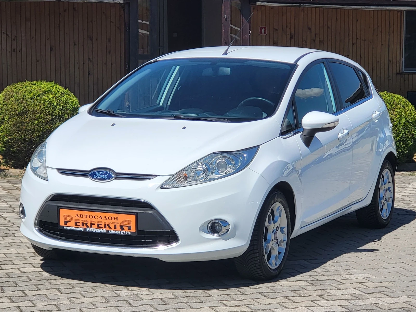 Ford Fiesta 1.4 дизел 70к.с. - изображение 2