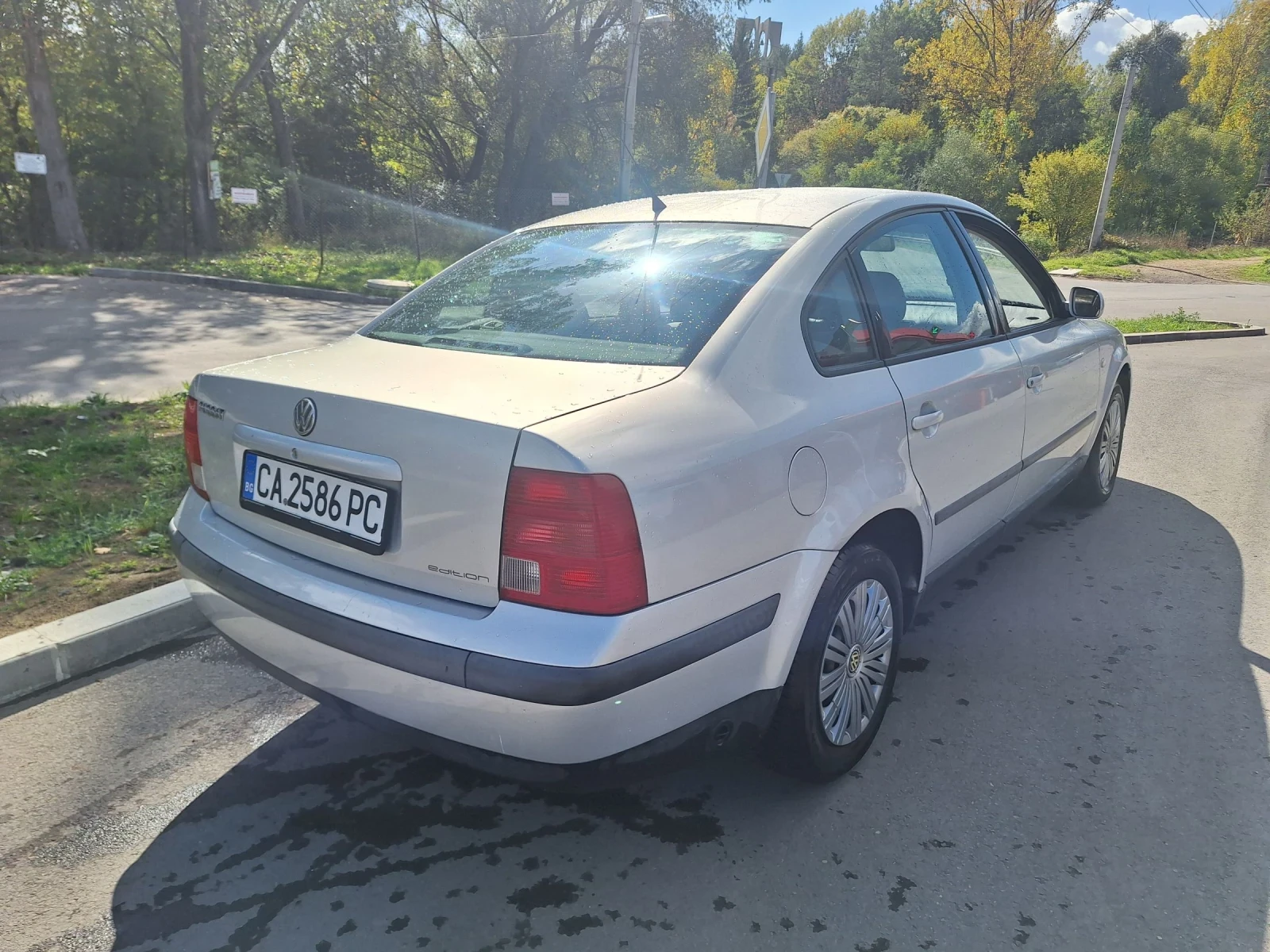 VW Passat 1.6 - изображение 5