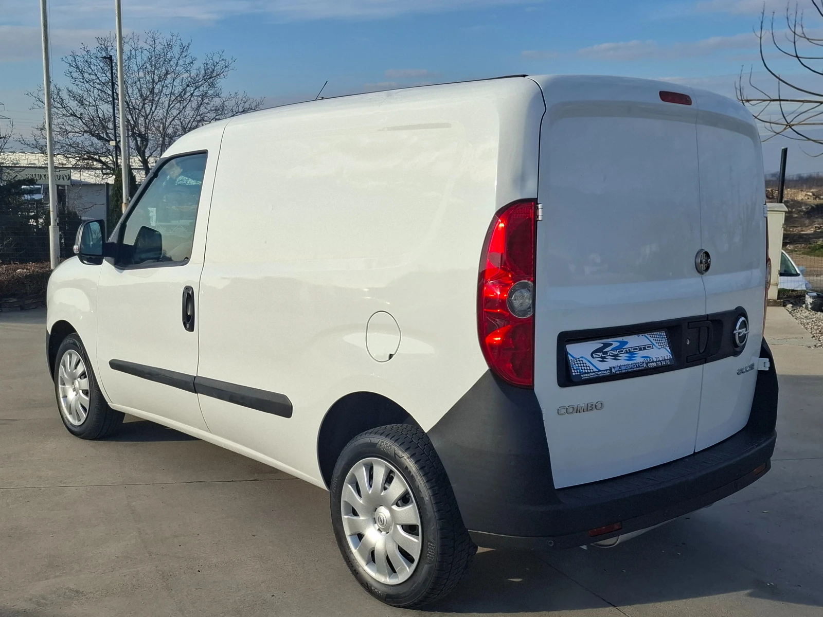 Opel Combo 1.4i/CNG/Euro6B - изображение 2