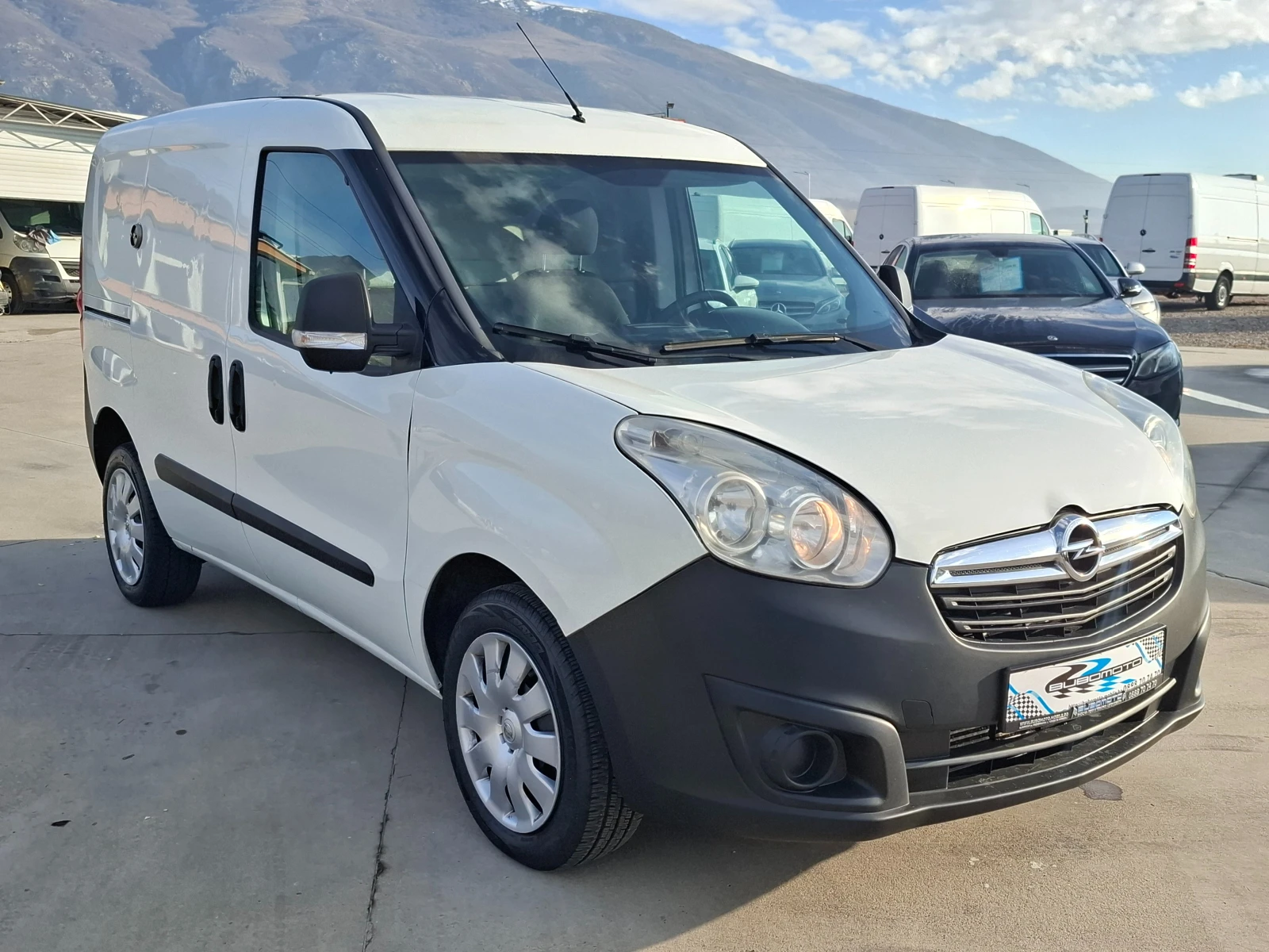 Opel Combo 1.4i/CNG/Euro6B - изображение 4