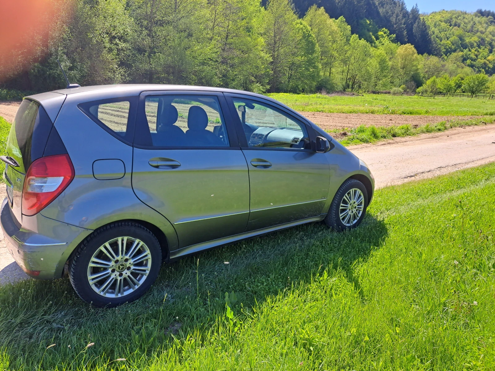 Mercedes-Benz A 180  - изображение 6