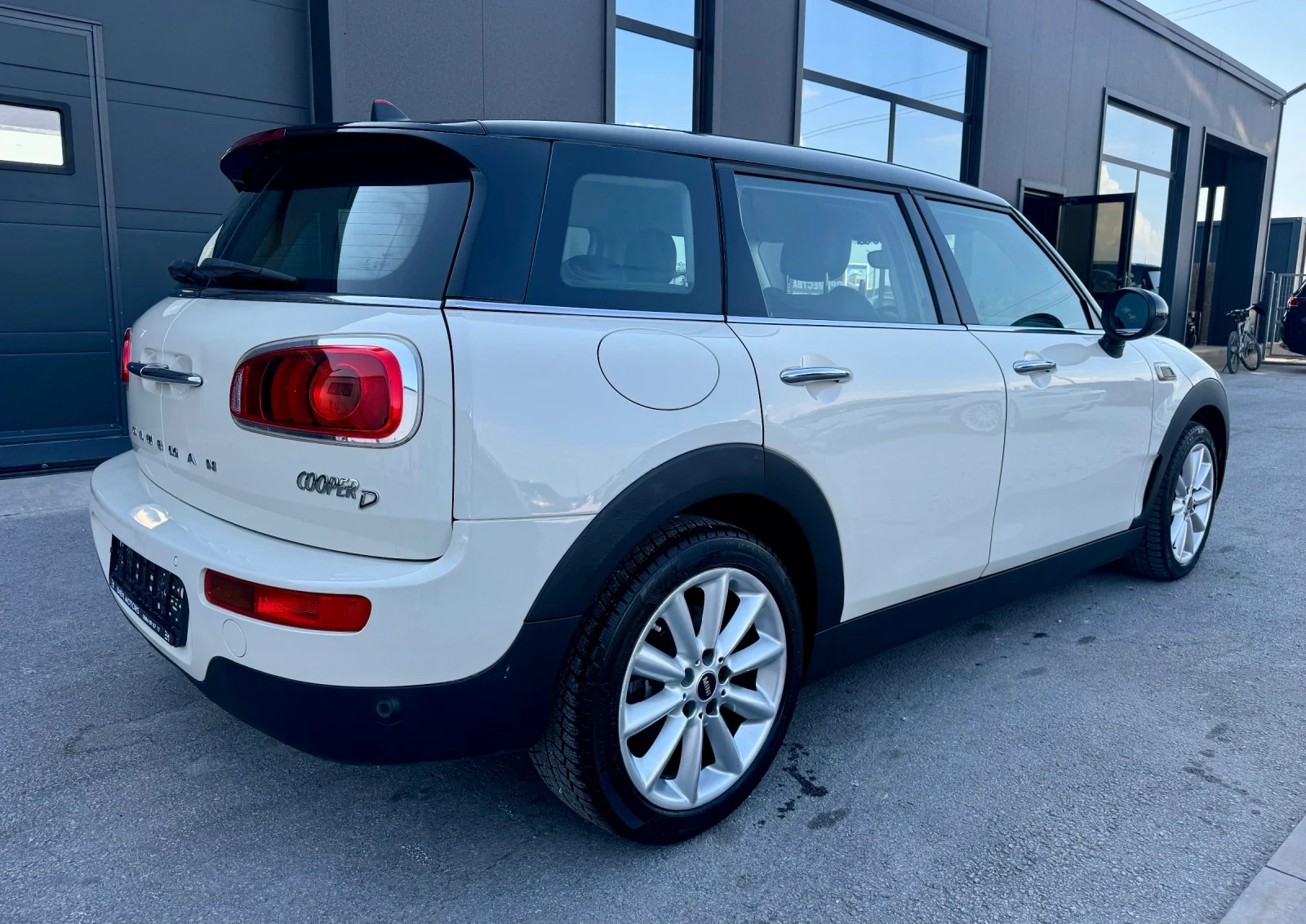 Mini Clubman 2.0D 78000km - изображение 6
