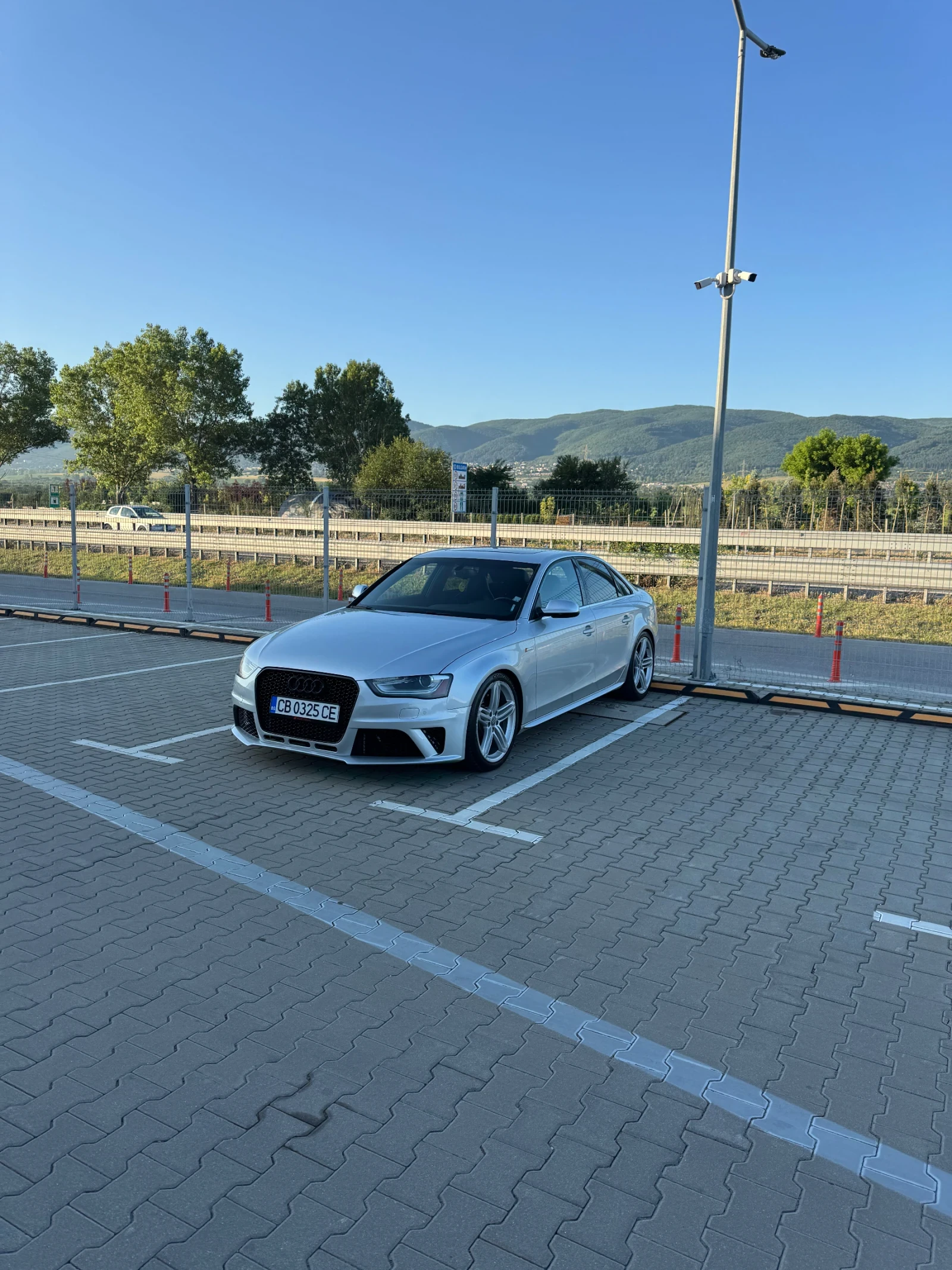 Audi S4 Premium Plus - изображение 2