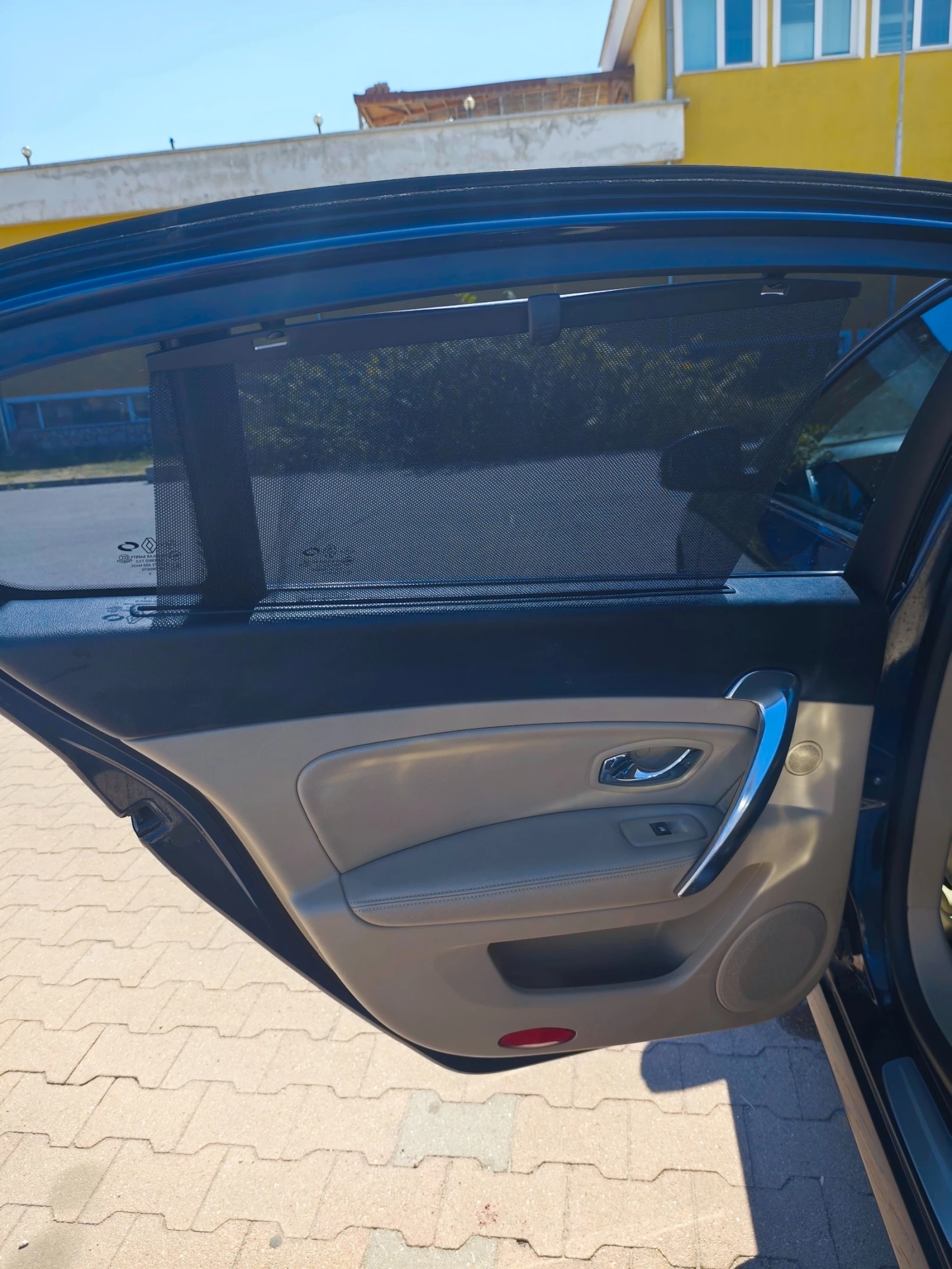 Renault Latitude | Mobile.bg   13