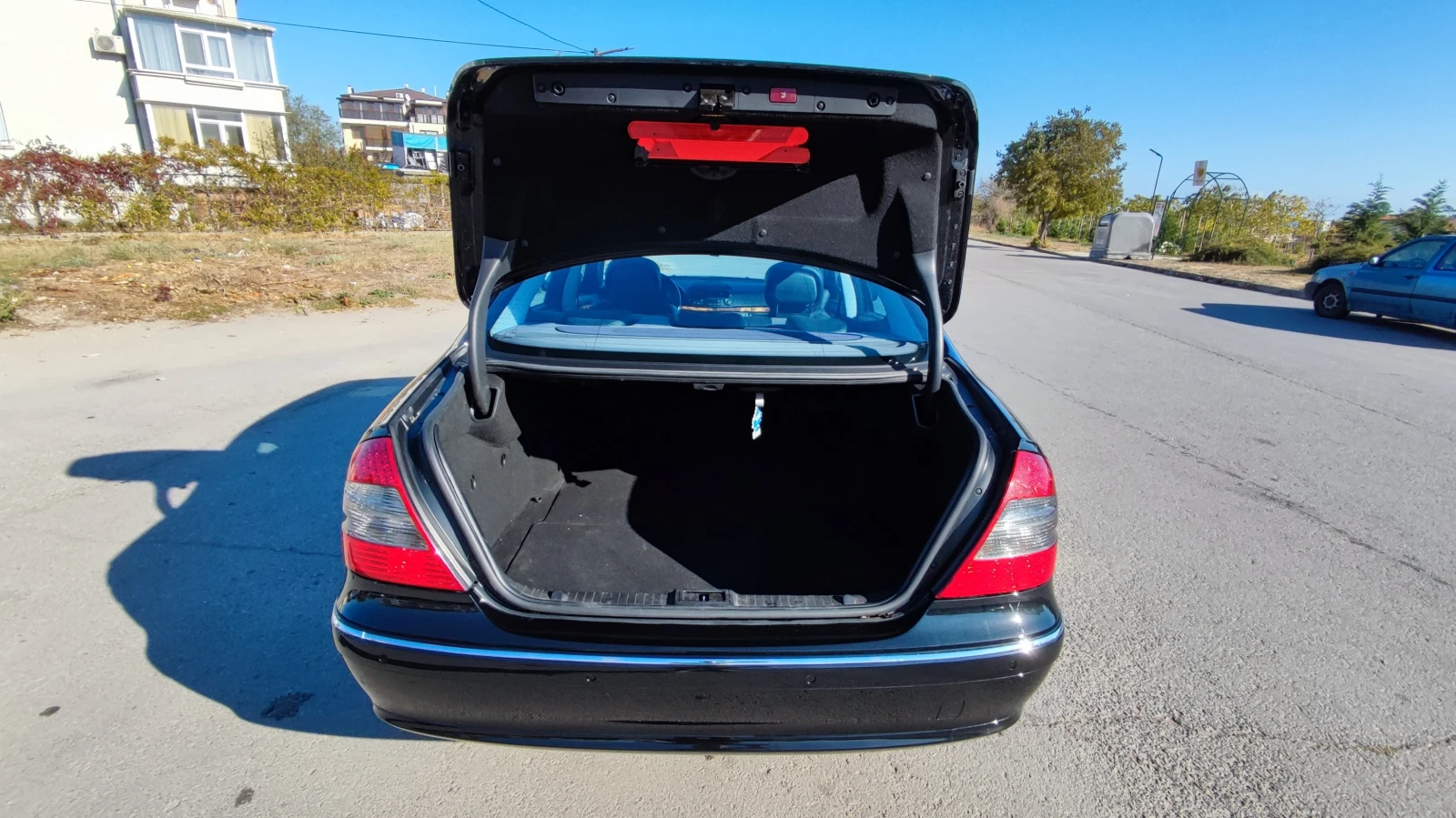 Mercedes-Benz E 350 3.5 Avantgarde - изображение 4