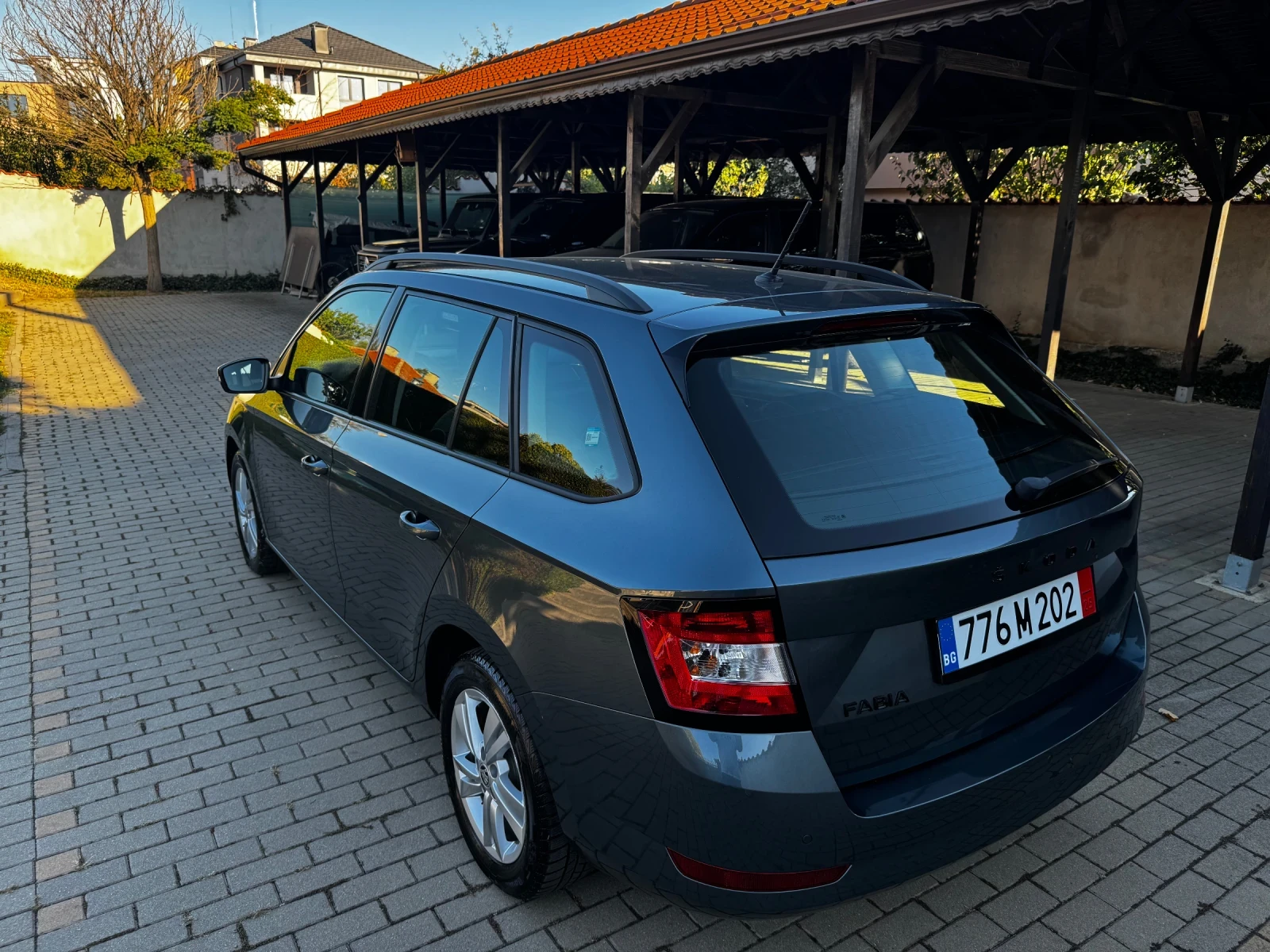 Skoda Fabia Ambitious 1.0 TSI -95 pa 35000km - изображение 5