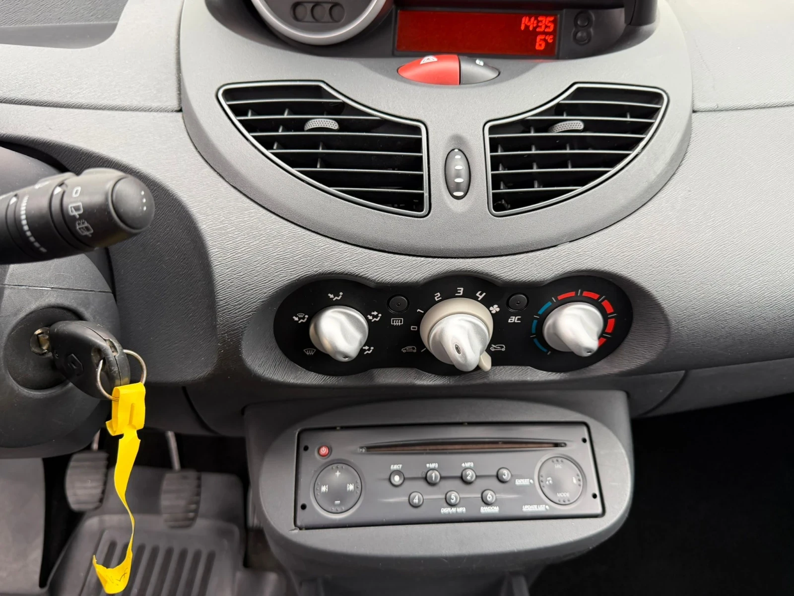 Renault Twingo 1.2I KLIMATIK !!! | Mobile.bg   17