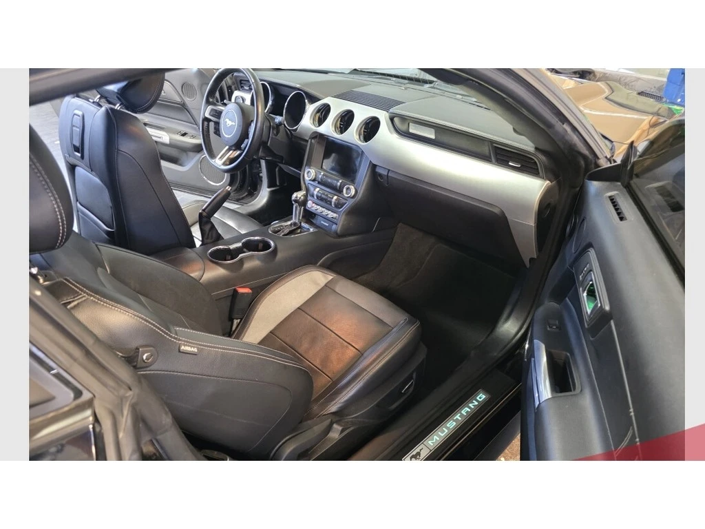 Ford Mustang GT * * CARFAX * * АВТО КРЕДИТ * *  - изображение 8