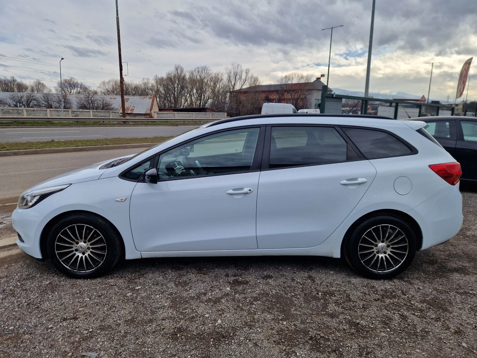 Kia Ceed 1.4CRDI 90HP.ITALIA | Mobile.bg � ����������� 5