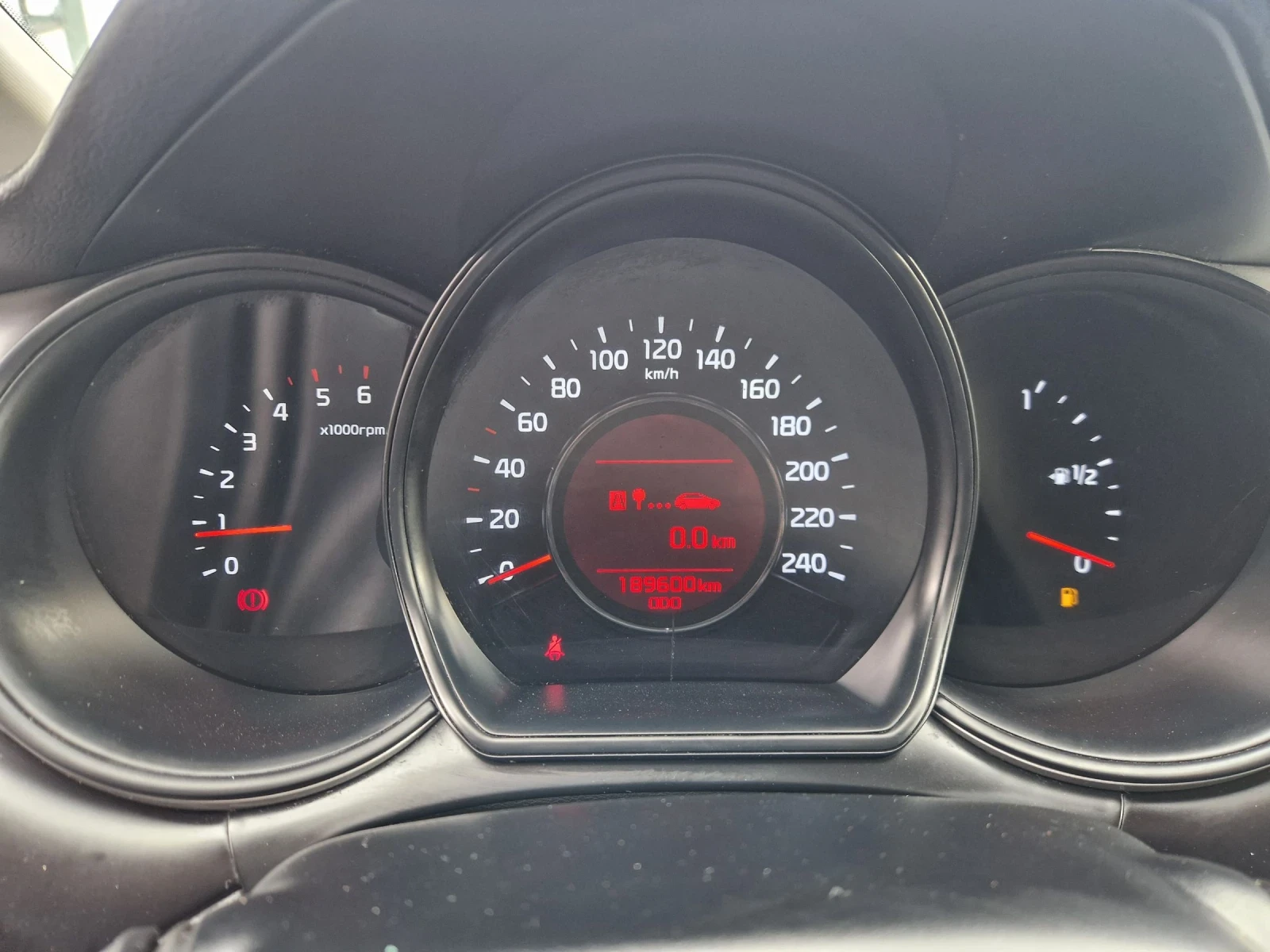 Kia Ceed 1.4CRDI 90HP.ITALIA | Mobile.bg � ����������� 14