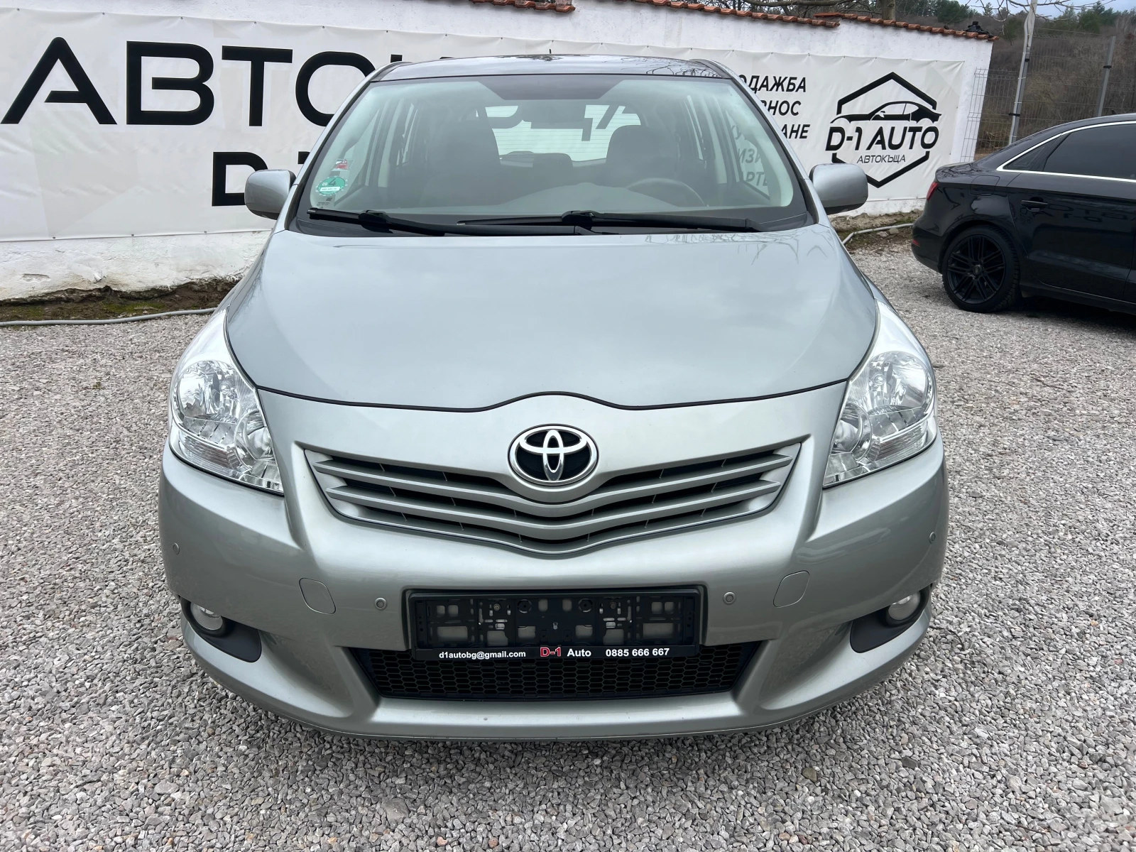 Toyota Verso 1.8-SOLL, снимка 2 - Автомобили и джипове - 53951752
