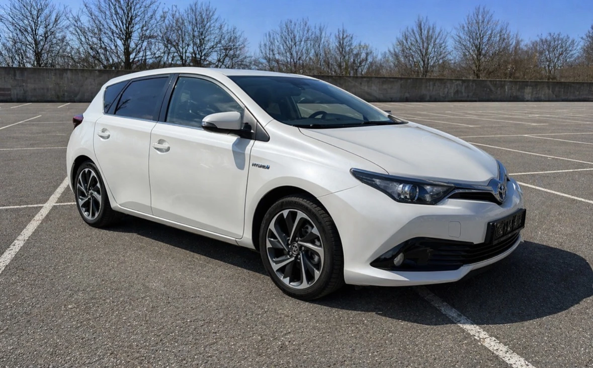 Toyota Auris Hybrid 1.8i Facelift/Navi