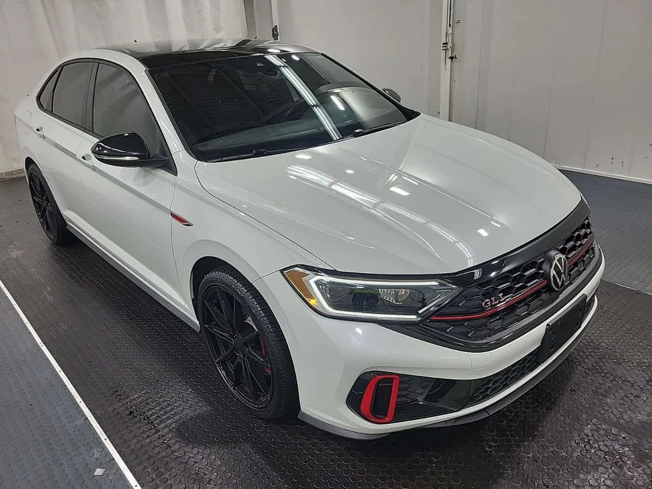 VW Jetta * GLI DSG* CARFAX * 2 КЛЮЧА * ДИСТРОНИК * ПАНОРАМА, снимка 2 - Автомобили и джипове - 54066915