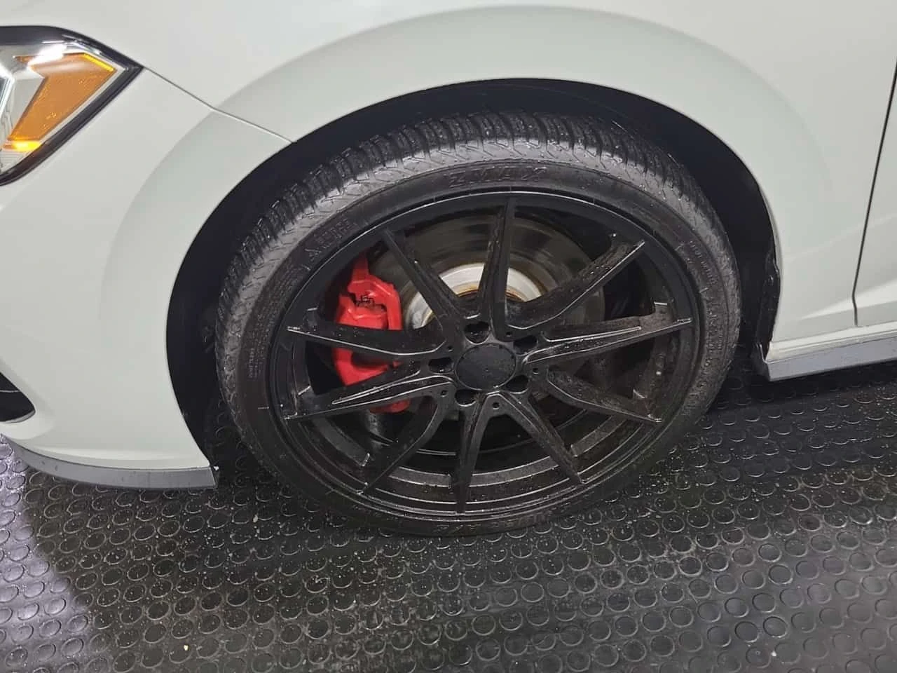 VW Jetta * GLI DSG* CARFAX * 2 КЛЮЧА * ДИСТРОНИК * ПАНОРАМА, снимка 6 - Автомобили и джипове - 54066915