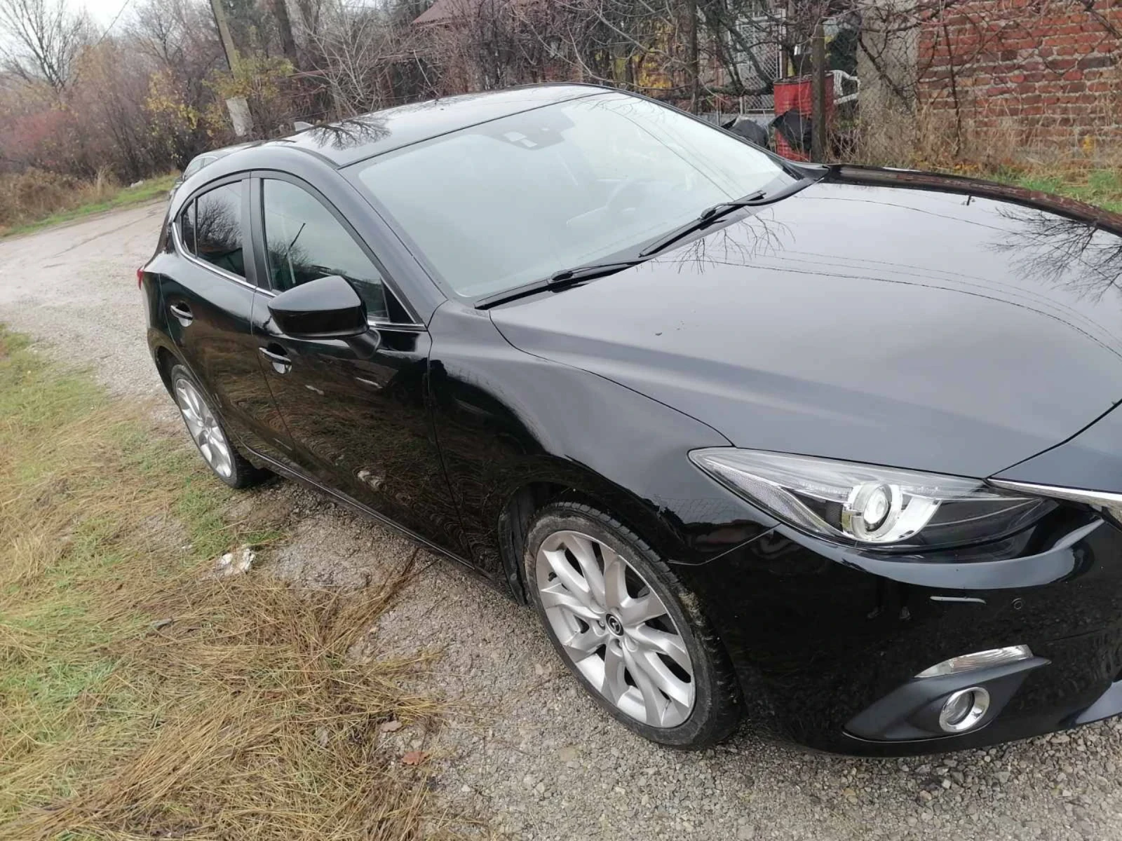 Mazda 3 1.5d  , снимка 2 - Автомобили и джипове - 54112285