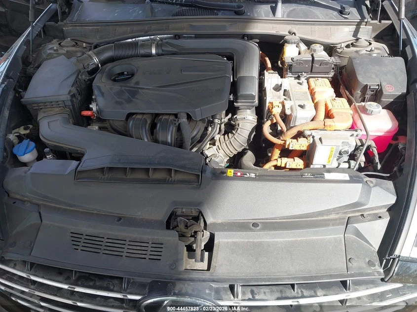 Hyundai Sonata 2.0l Hybrid Blue, снимка 10 - Автомобили и джипове - 54221376