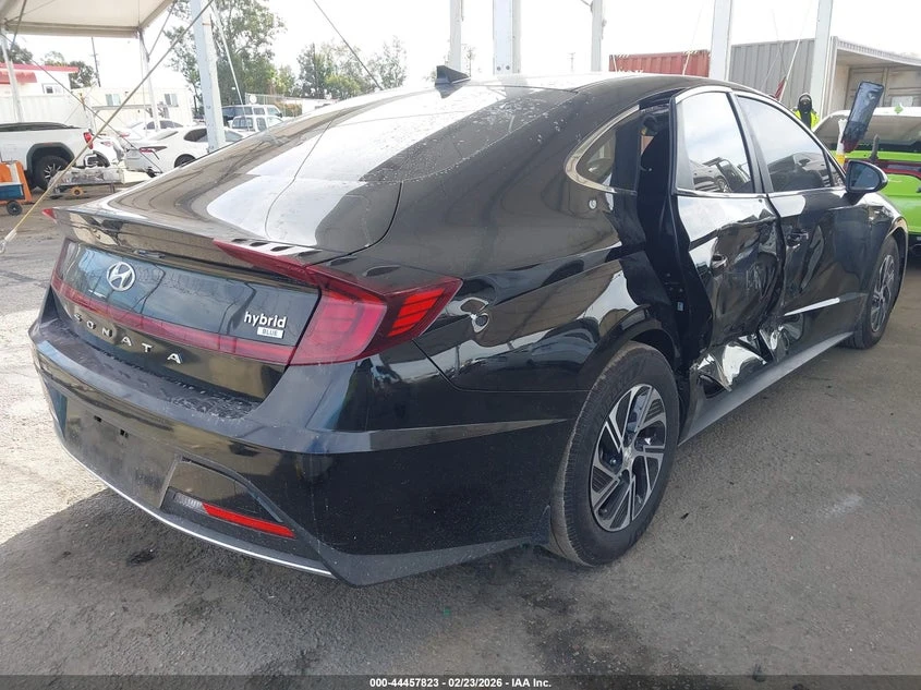 Hyundai Sonata 2.0l Hybrid Blue, снимка 4 - Автомобили и джипове - 54221376