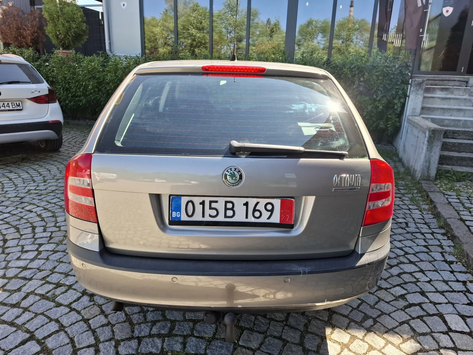 Skoda Octavia 1.6i-102к.с.АВТОМАТ* НАВИ* АВТОПИЛОТ* ОТЛИЧНА , снимка 4 - Автомобили и джипове - 54569817