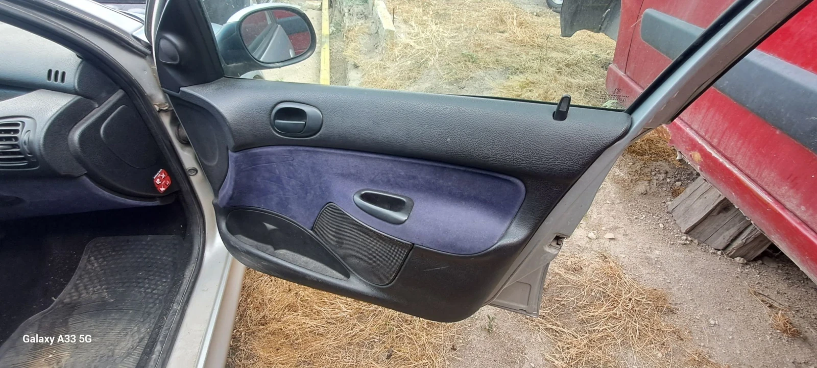 Peugeot 206 1.4HDI, снимка 6 - Автомобили и джипове - 54993477