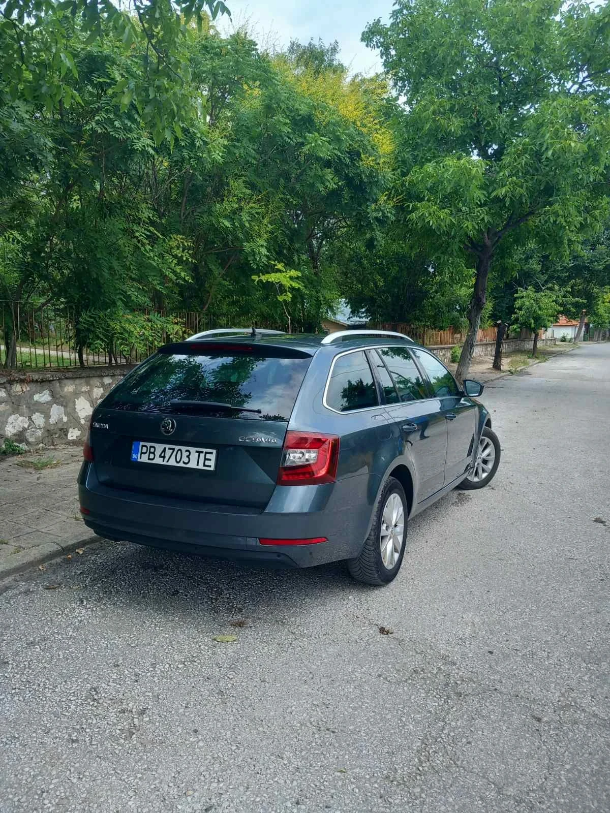 Skoda Octavia 1.6 TDI, снимка 4 - Автомобили и джипове - 55087294