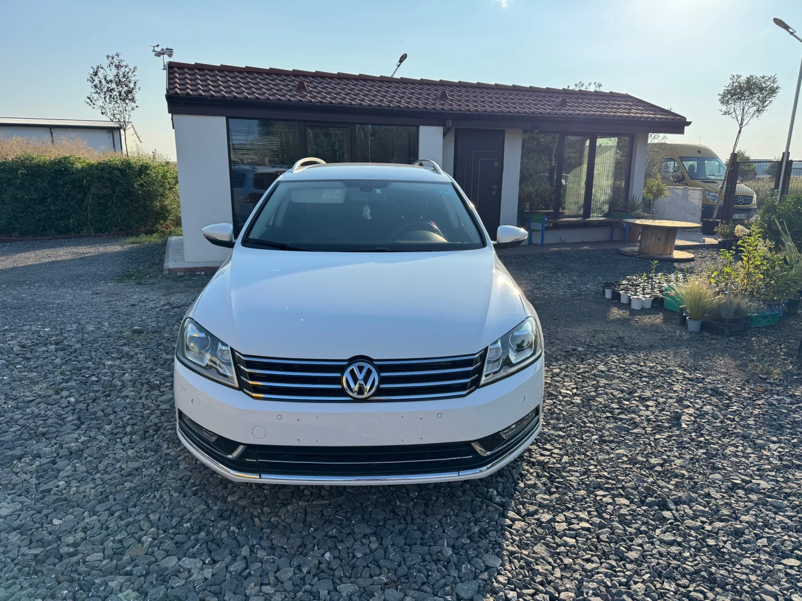 VW Passat B7* HIGHLINE * DSG * КОЖА * ПОДГРЕВ * LED * ЛИЗИНГ, снимка 2 - Автомобили и джипове - 55303632